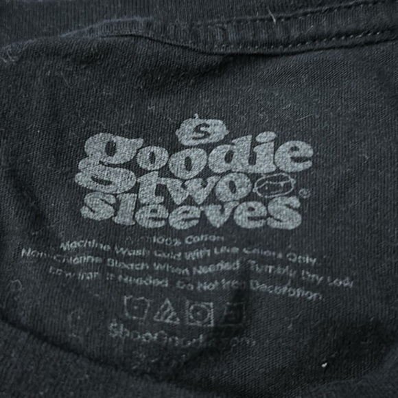 Goodie two sleeve Axolotl tshirt size small bs - Picture 3 of 3